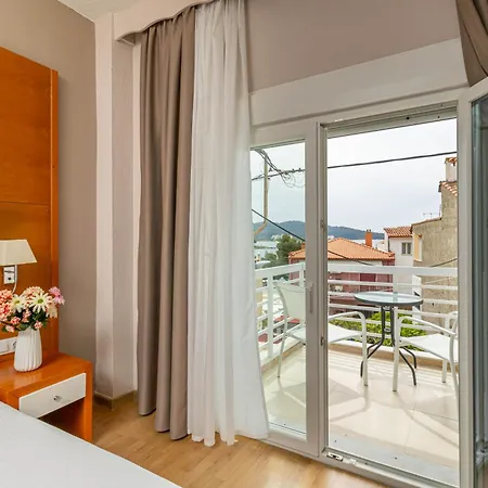 Ξενοδοχείο με διαμερίσματα Del Mar Sithonia Studios&apartments