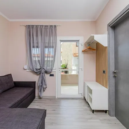 아파트호텔 Del Mar Sithonia Studios&apartments 3*